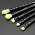 Chique™ Bold Eye Neon Yellow 5pc Kit